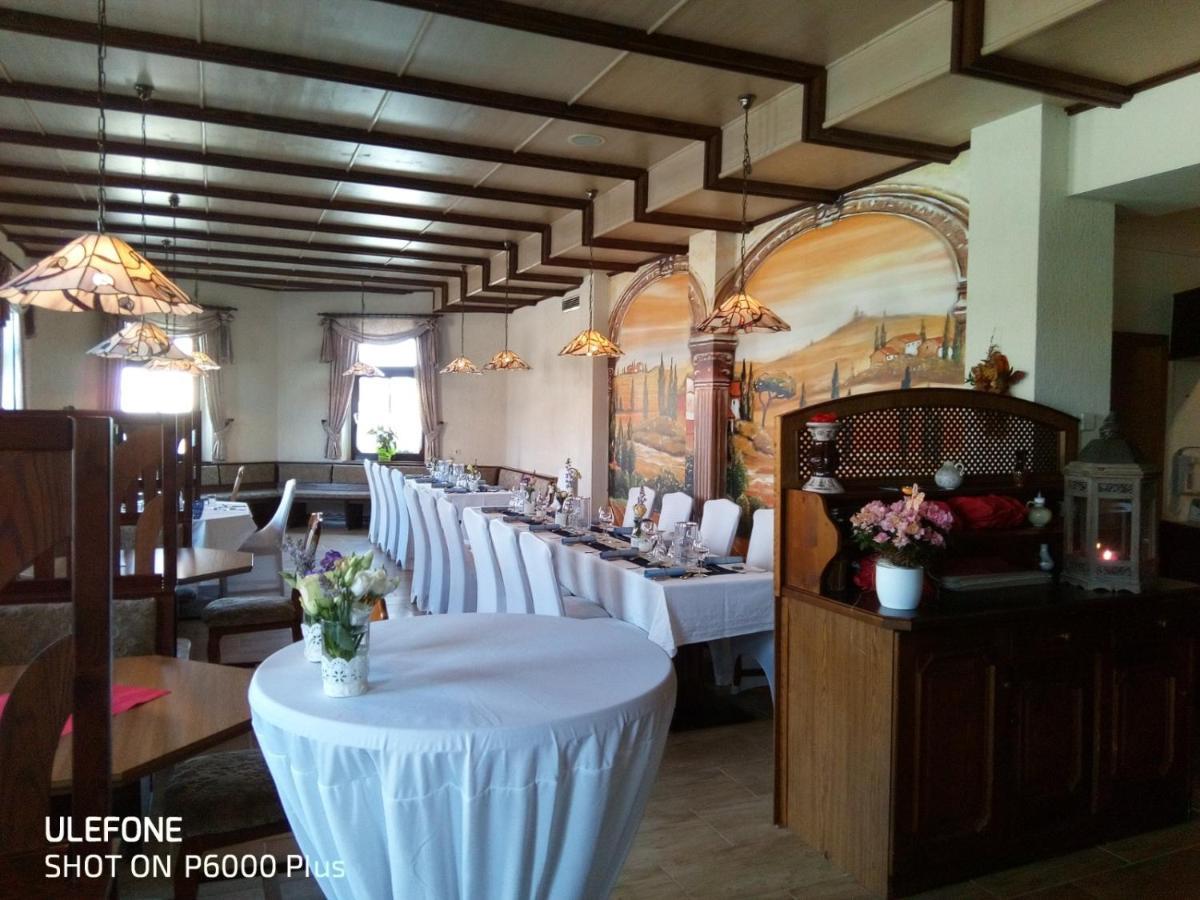 Hotel Carola Schönheide Εξωτερικό φωτογραφία