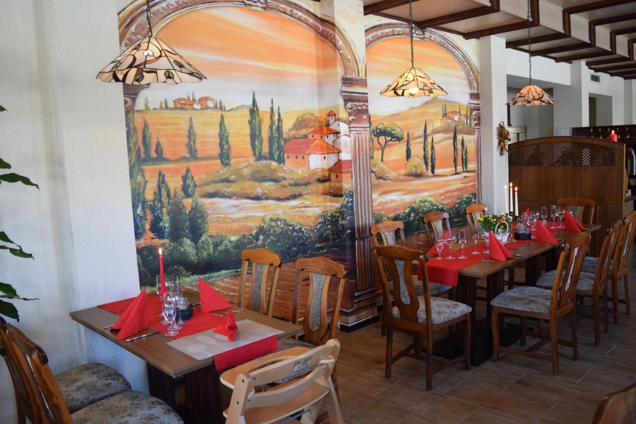 Hotel Carola Schönheide Εξωτερικό φωτογραφία
